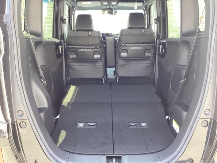 2021 Honda N-BOX CUSTOM 6BA-JF3 (UW-6a068dc37da6c)[25]