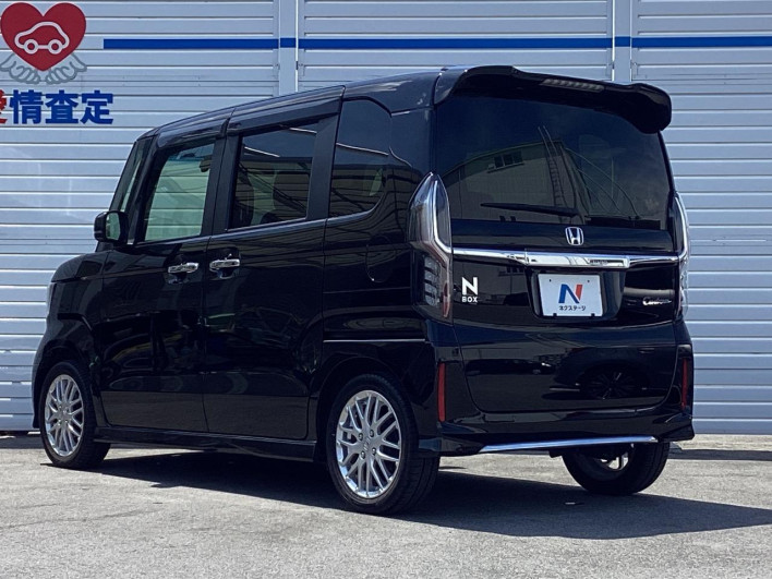 2021 Honda N-BOX CUSTOM 6BA-JF3 (UW-6a068dc37da6c)[26]