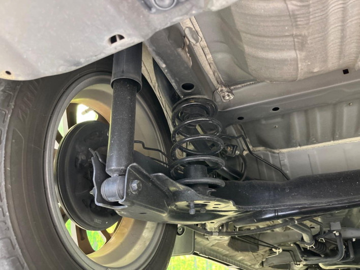 2021 Honda N-BOX CUSTOM 6BA-JF3 (UW-6a068dc622c02)[26]