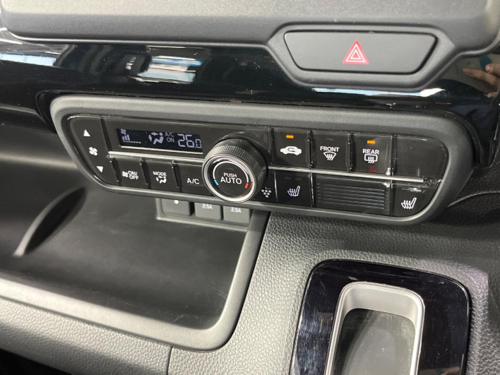 2022 Honda N-BOX CUSTOM 6BA-JF3 (UW-6a068dc6988d7)[16]