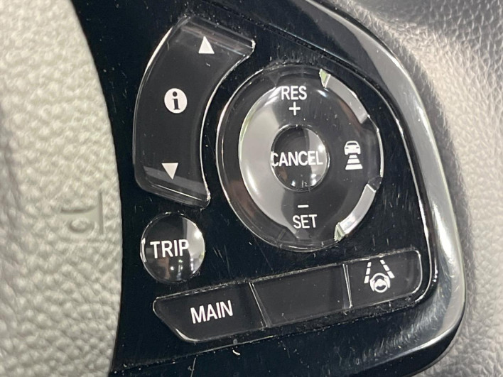 2022 Honda N-BOX CUSTOM 6BA-JF3 (UW-6a068dc6988d7)[27]