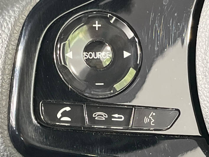 2022 Honda N-BOX CUSTOM 6BA-JF3 (UW-6a068dc6988d7)[26]