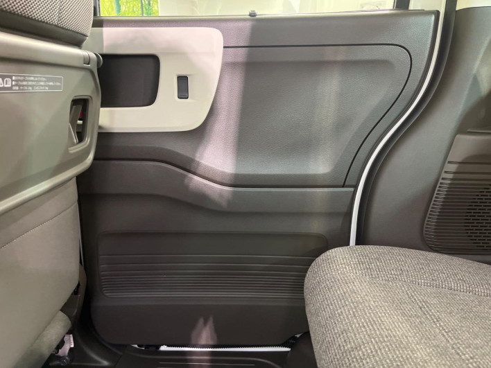 2023 Honda N-BOX 6BA-JF3 (UW-6a068dc8b0368)[22]