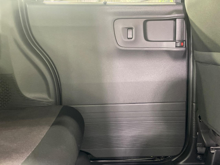 2026 Honda N-BOX CUSTOM 6BA-JF5 (UW-6a068dcbed835)[26]