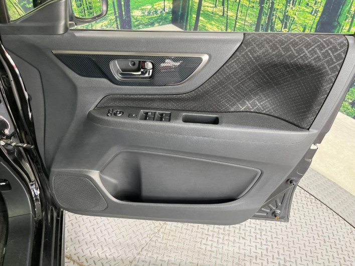 2019 Honda N-WGN Custom DBA-JH1 (UW-6a068dd2e21ec)[29]