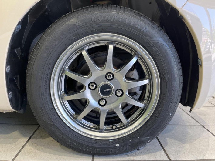 2011 Toyota Passo DBA-KGC30 (UW-6a068dddbe7d1)[20]