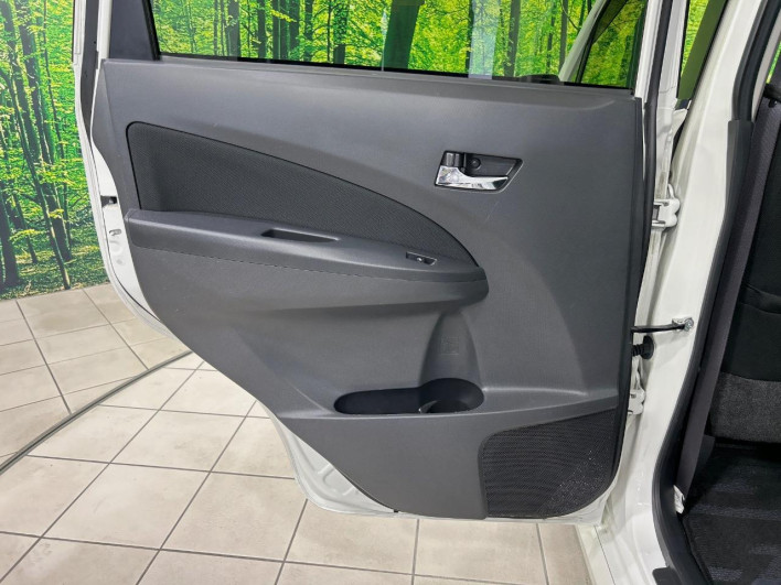 2013 Subaru Stella DBA-LA100F (UW-6a068de35309e)[25]