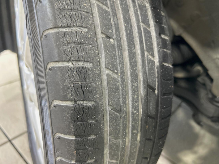 2013 Subaru Stella DBA-LA100F (UW-6a068de35309e)[10]