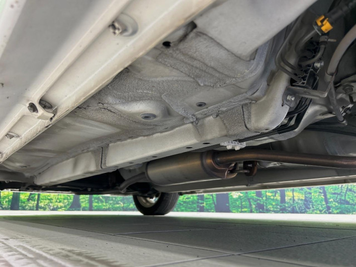 2013 Subaru Stella DBA-LA100F (UW-6a068de35309e)[24]
