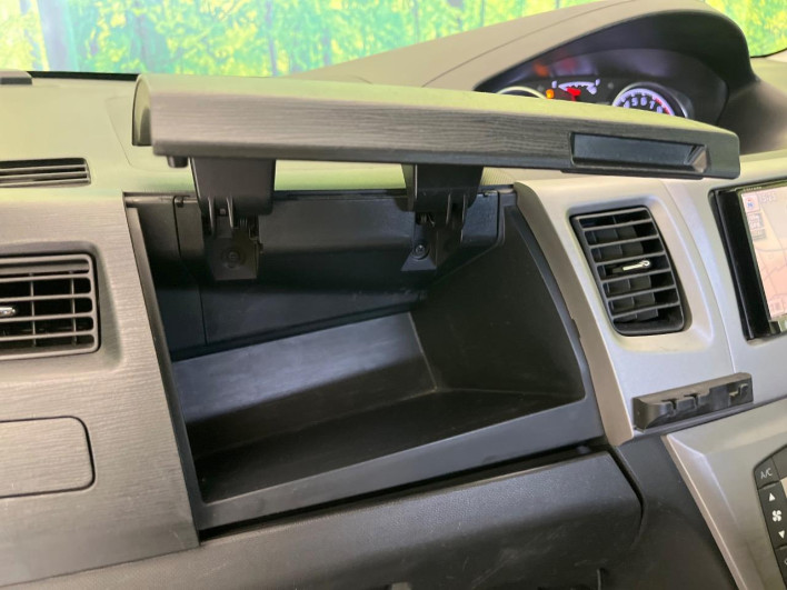 2012 Daihatsu Move DBA-LA100S (UW-6a068de3b482c)[14]