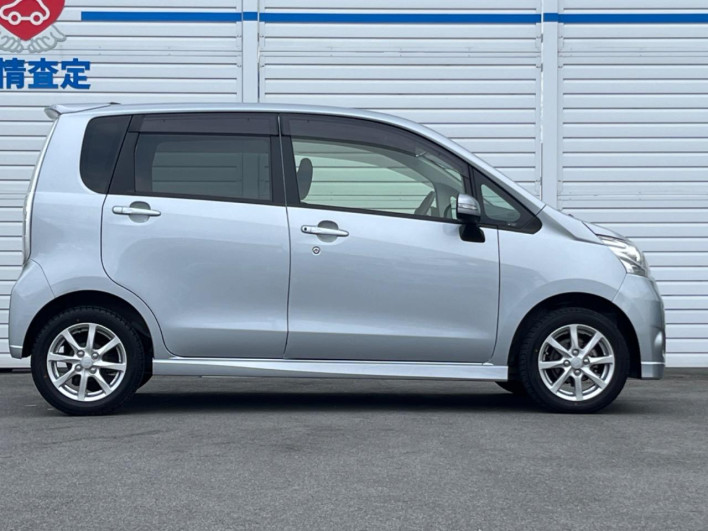 2012 Daihatsu Move DBA-LA100S (UW-6a068de5878a6)[14]