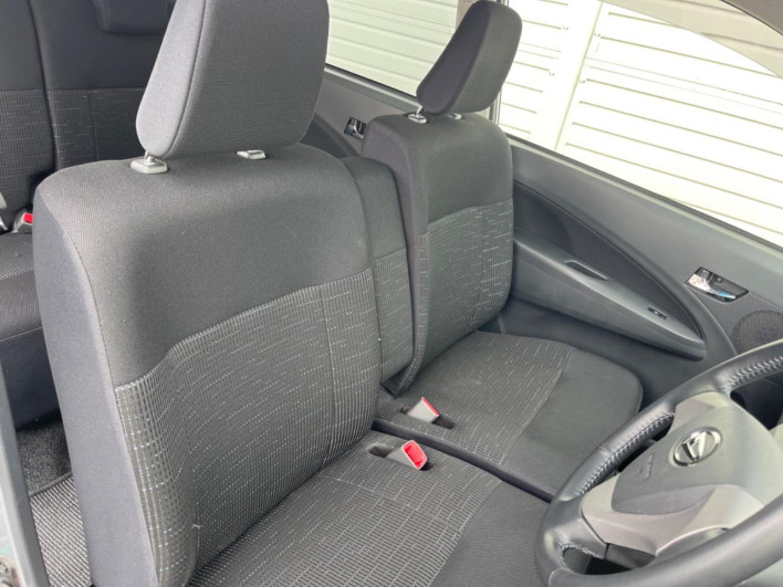 2012 Daihatsu Move DBA-LA100S (UW-6a068de5878a6)[17]