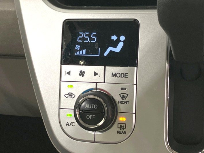 2018 Daihatsu Cast DBA-LA250S (UW-6a068de9b28fe)[25]