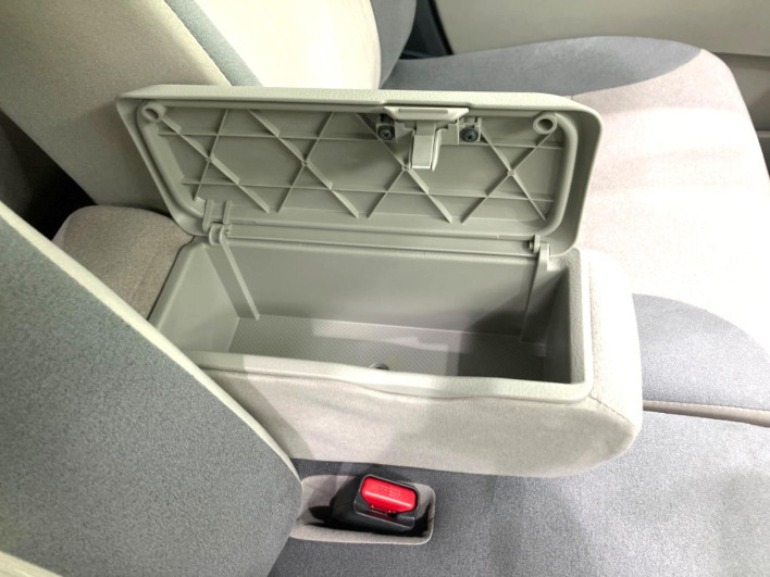 2018 Daihatsu Cast DBA-LA250S (UW-6a068de9b28fe)[24]