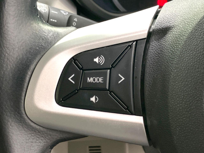 2018 Daihatsu Cast DBA-LA250S (UW-6a068de9b28fe)[18]