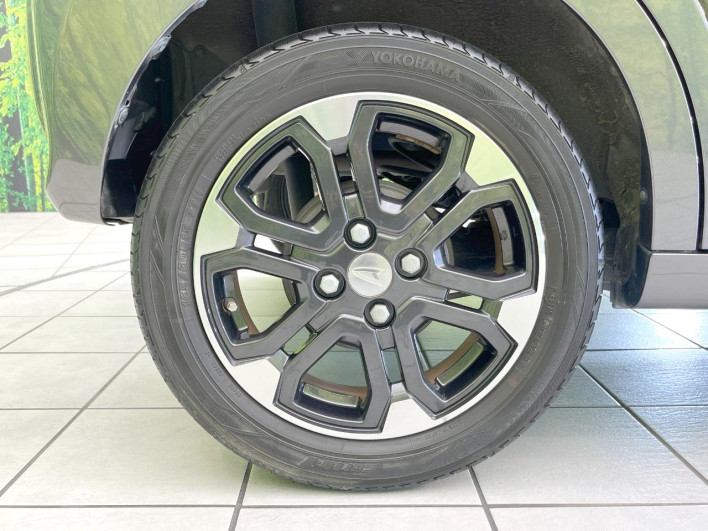 2018 Daihatsu Cast DBA-LA250S (UW-6a068dead12ac)[16]