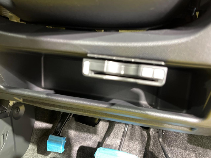 2016 Daihatsu Tanto DBA-LA600S (UW-6a068df012a95)[14]