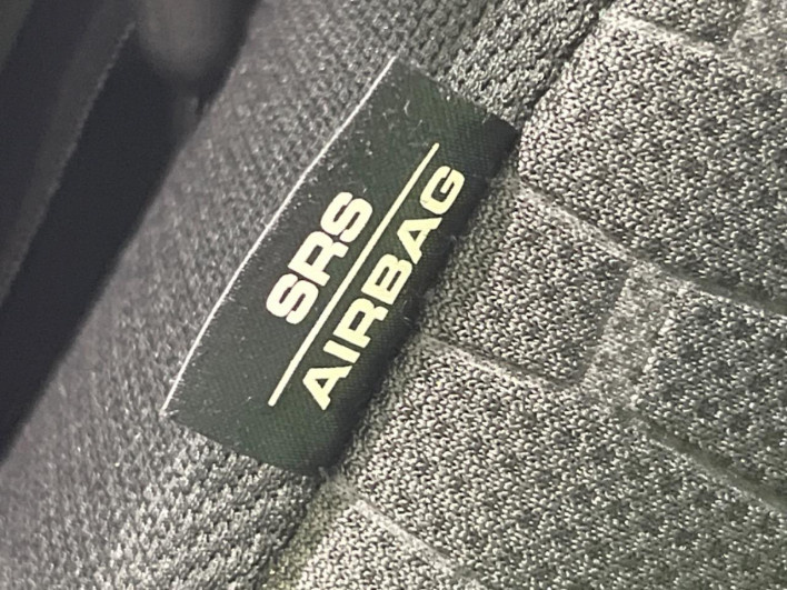 2019 Toyota Pixis Mega DBA-LA710A (UW-6a068df98255c)[5]