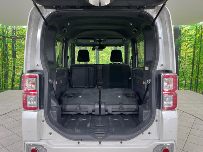 2019 Toyota Pixis Mega DBA-LA710A (UW-6a068df98255c)[11]