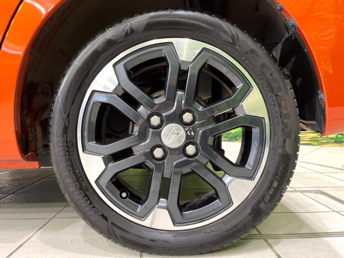 2015 Daihatsu Wake DBA-LA710S (UW-6a068df9a128d)[9]