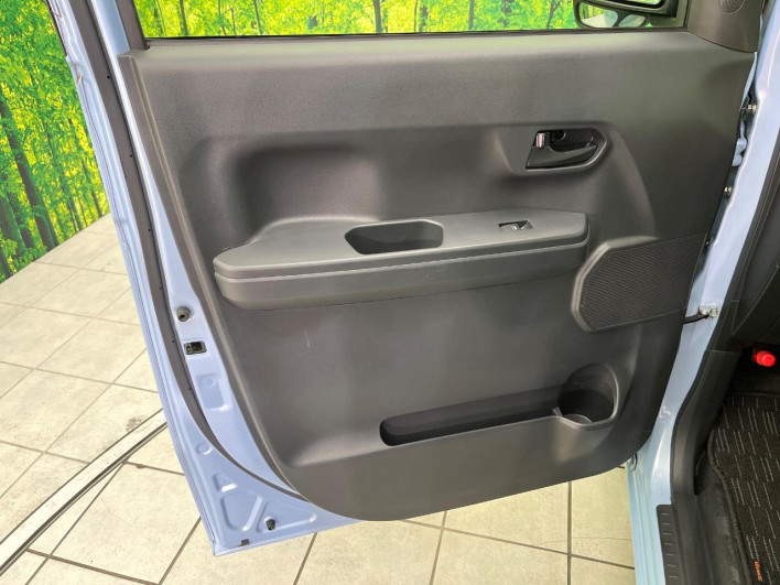 2017 Daihatsu Wake DBA-LA710S (UW-6a068df9acb40)[27]