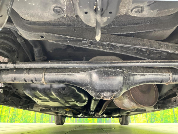 2017 Daihatsu Wake DBA-LA710S (UW-6a068df9acb40)[23]