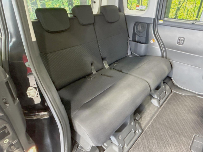 2017 Toyota Roomy DBA-M900A (UW-6a068e0560405)[26]