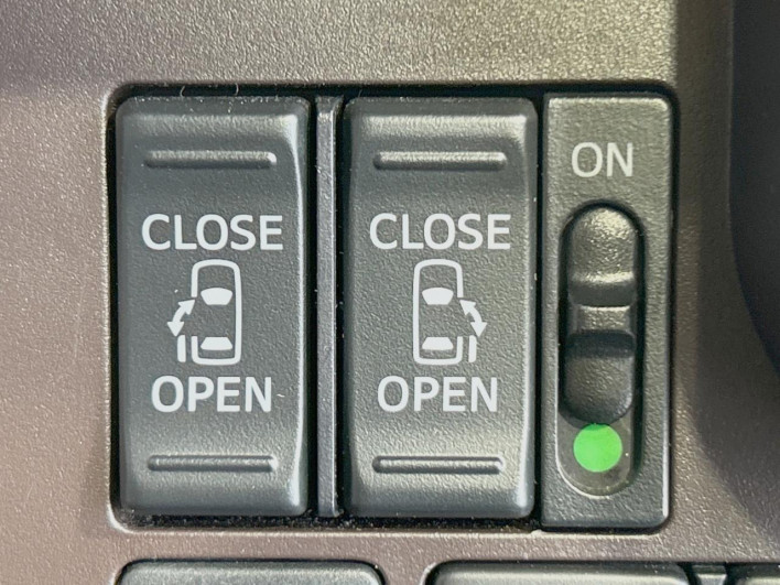 2017 Toyota Roomy DBA-M900A (UW-6a068e0560405)[29]