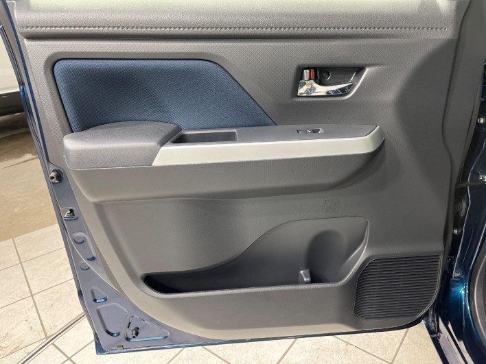 2021 Daihatsu Toll 4BA-M900S (UW-6a068e0b2f896)[28]