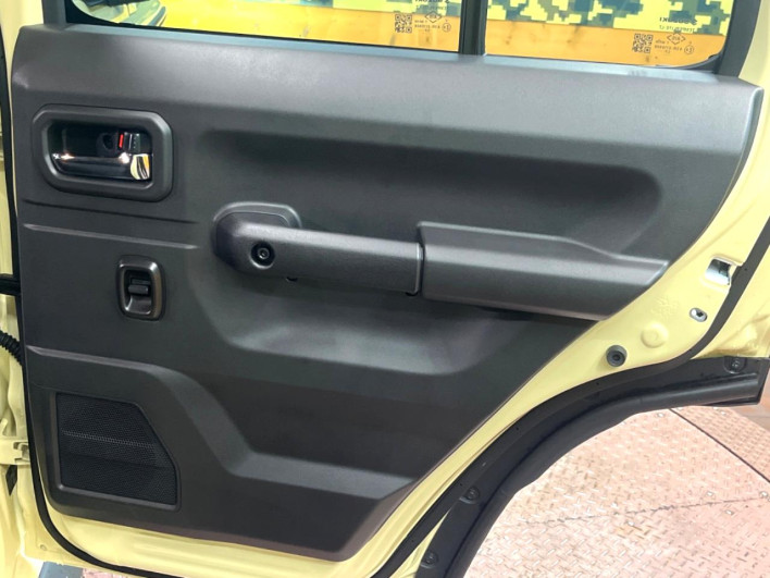2025 Suzuki Jimny Nomad 3BA-JC74W (UW-6a068e0eeab3b)[22]