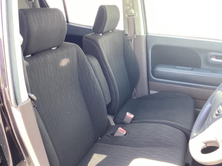 2010 Nissan Moco DBA-MG22S (UW-6a068e1349d69)[16]