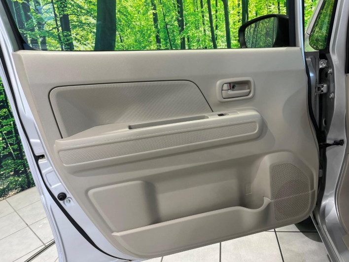 2017 Suzuki Wagon R DAA-MH55S (UW-6a068e18f0f11)[28]