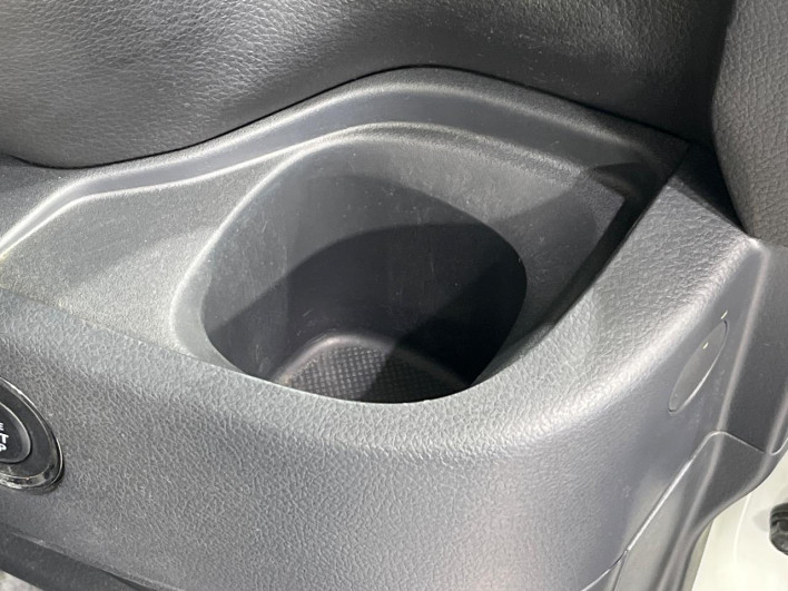 2015 Suzuki Spacia Custom DAA-MK42S (UW-6a068e1cde436)[15]