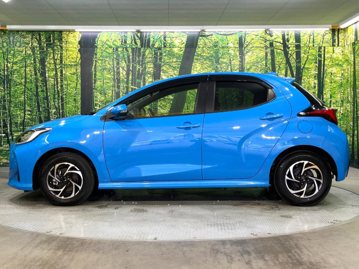 2021 Toyota Yaris 6AA-MXPH10 (UW-6a068e341ffdc)[12]