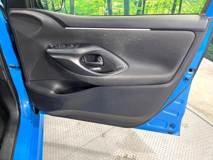 2021 Toyota Yaris 6AA-MXPH10 (UW-6a068e341ffdc)[28]