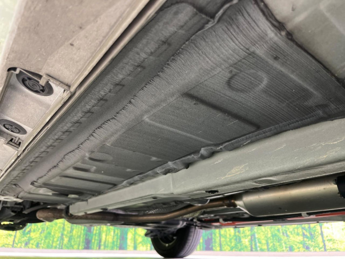 2021 Toyota Aqua 6AA-MXPK10 (UW-6a068e371051a)[21]