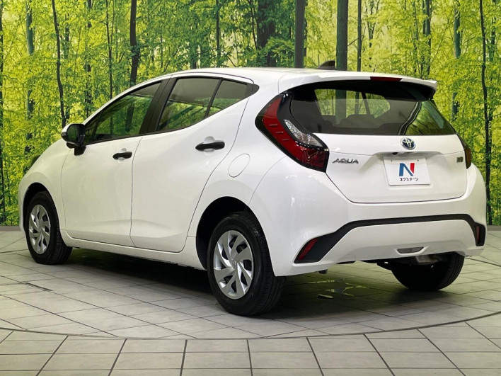 2021 Toyota Aqua 6AA-MXPK10 (UW-6a068e371051a)[8]