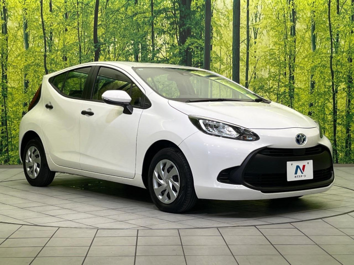2021 Toyota Aqua 6AA-MXPK10 (UW-6a068e371051a)[12]