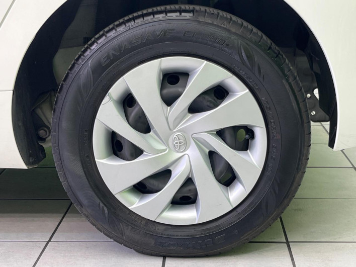 2021 Toyota Aqua 6AA-MXPK10 (UW-6a068e371051a)[19]