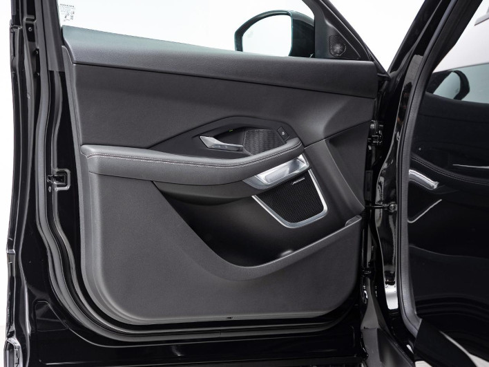 2025 Jaguar E Pace 3CA-DF2NB (UW-6a068e63f108c)[5]