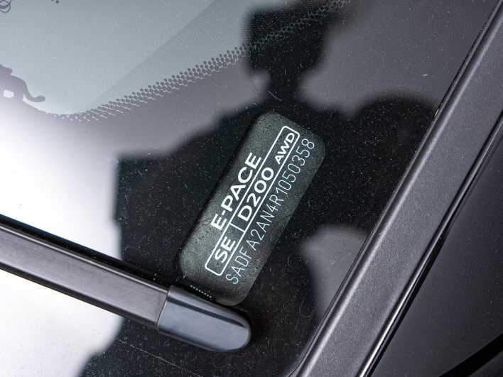 2025 Jaguar E Pace 3CA-DF2NB (UW-6a068e640df2d)[1]