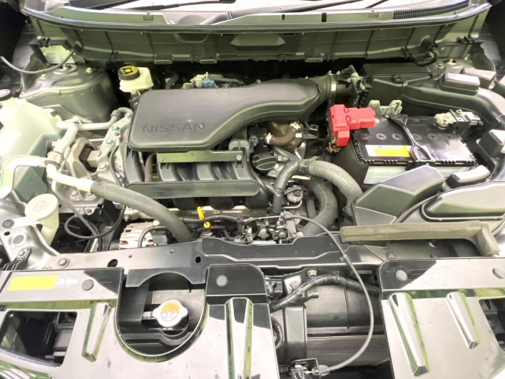 2016 Nissan X-Trail DBA-T32 (UW-6a068e6adbe30)[4]