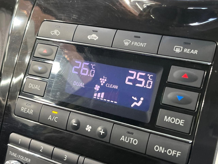 2011 Nissan Elgrand DBA-TNE52 (UW-6a068e6c2fdef)[6]