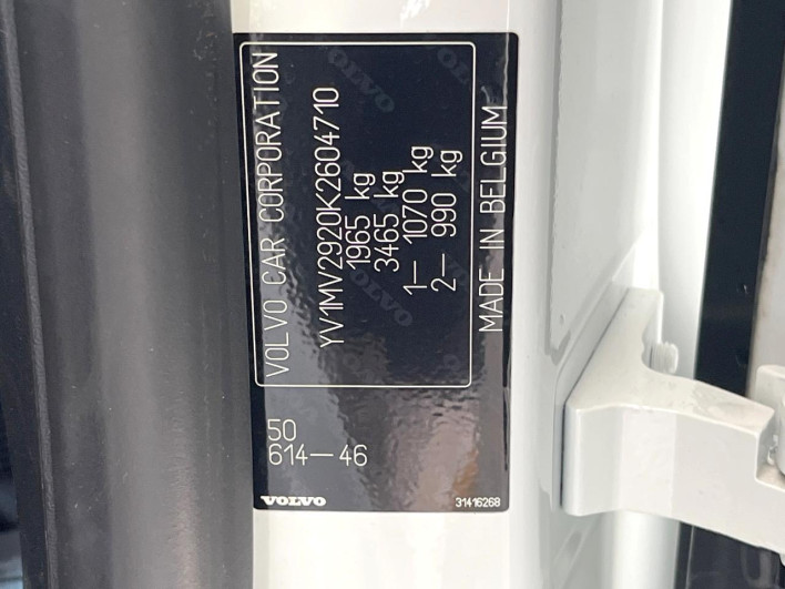 2019 Volvo V40 DBA-MB4154T (UW-6a068e7face4e)[1]