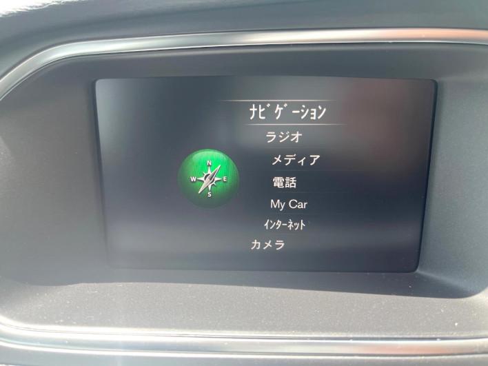 2019 Volvo V40 DBA-MB4154T (UW-6a068e7face4e)[18]