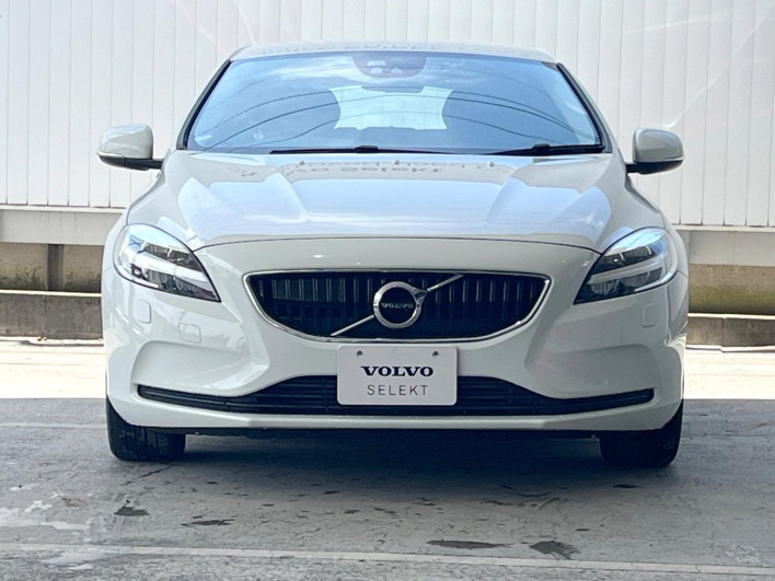 2019 Volvo V40 DBA-MB4154T (UW-6a068e7face4e)[4]