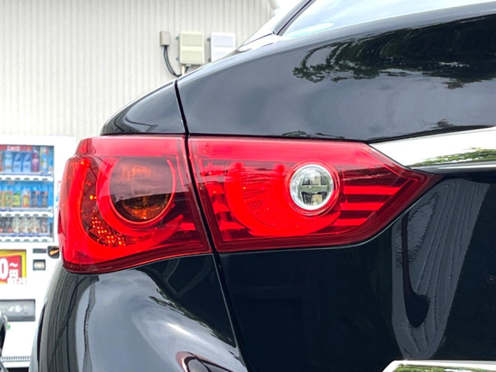 2017 Nissan Skyline DBA-YV37 (UW-6a068e8319c9e)[22]