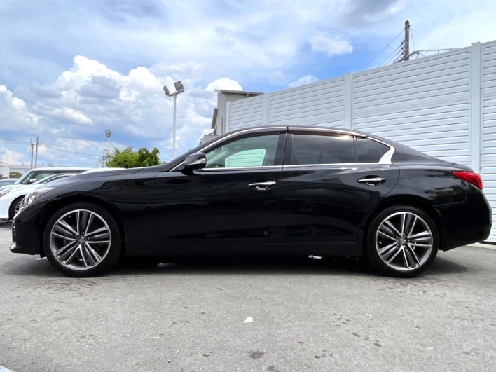 2017 Nissan Skyline DBA-YV37 (UW-6a068e8319c9e)[18]