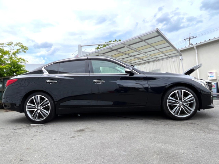 2017 Nissan Skyline DBA-YV37 (UW-6a068e8319c9e)[29]