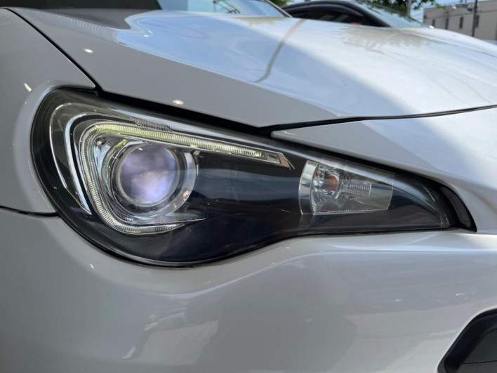 2012 Subaru BRZ DBA-ZC6 (UW-6a068e84f376c)[7]